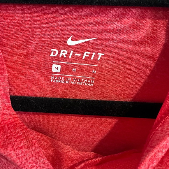 Nike Red Dri-Fit Long Sleeve Hoodie - M - Picture 4 of 6